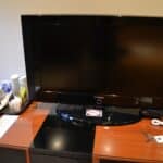 32-inch flatscreen TV