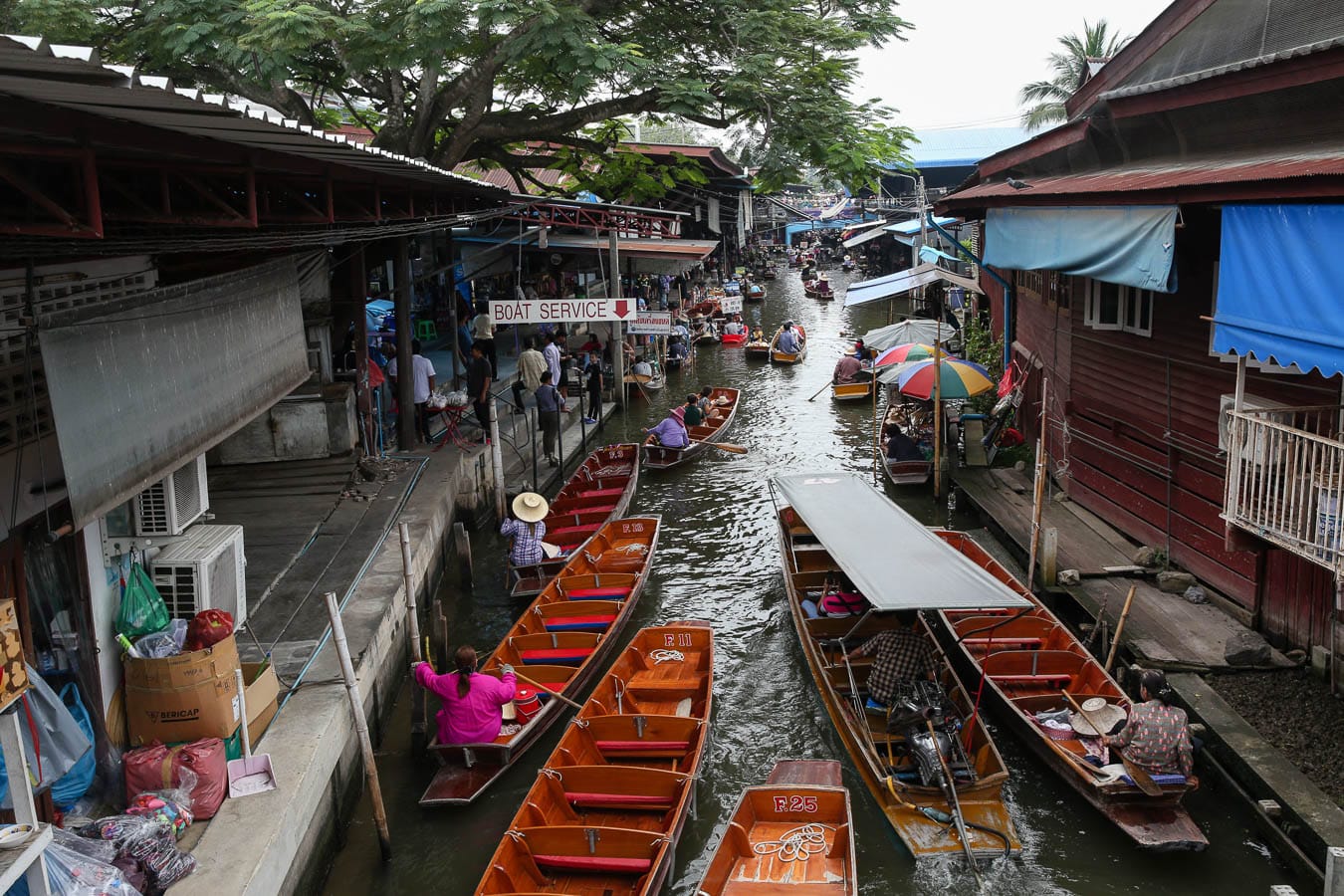 The Floating Market in Damnoen Saduak