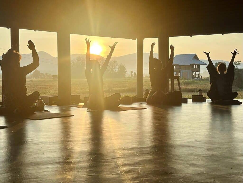 yoga retreat chiang mai thailand