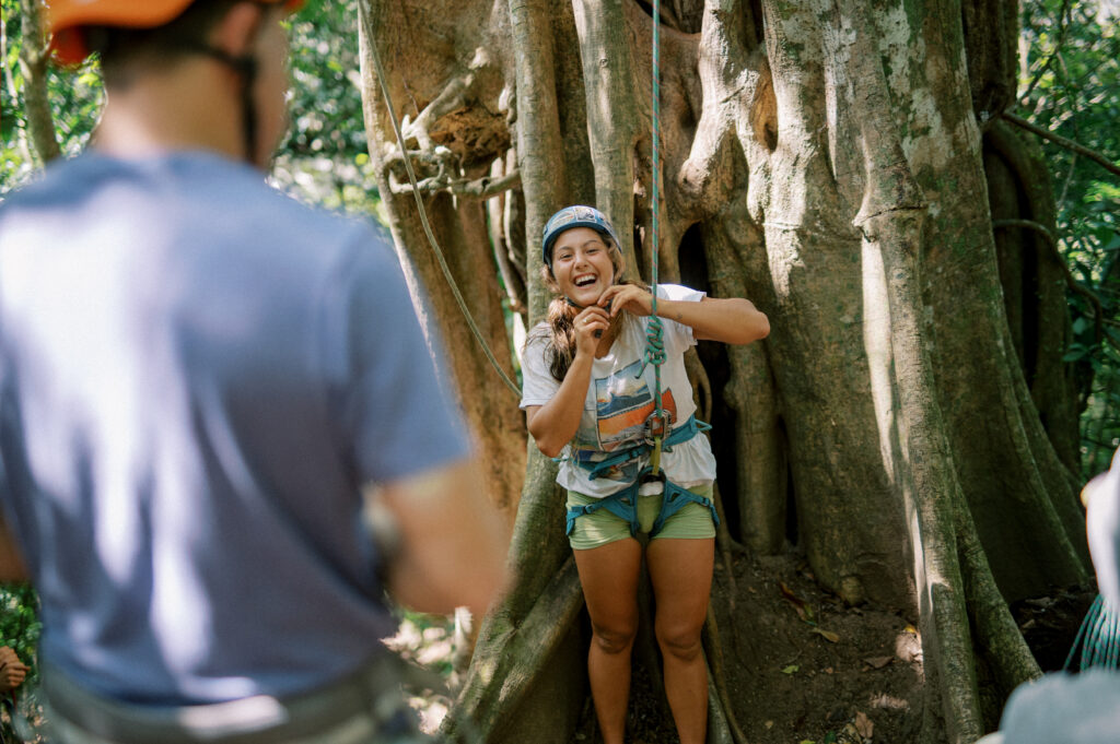 sober and alcohol free retreat climbing trees costa rica