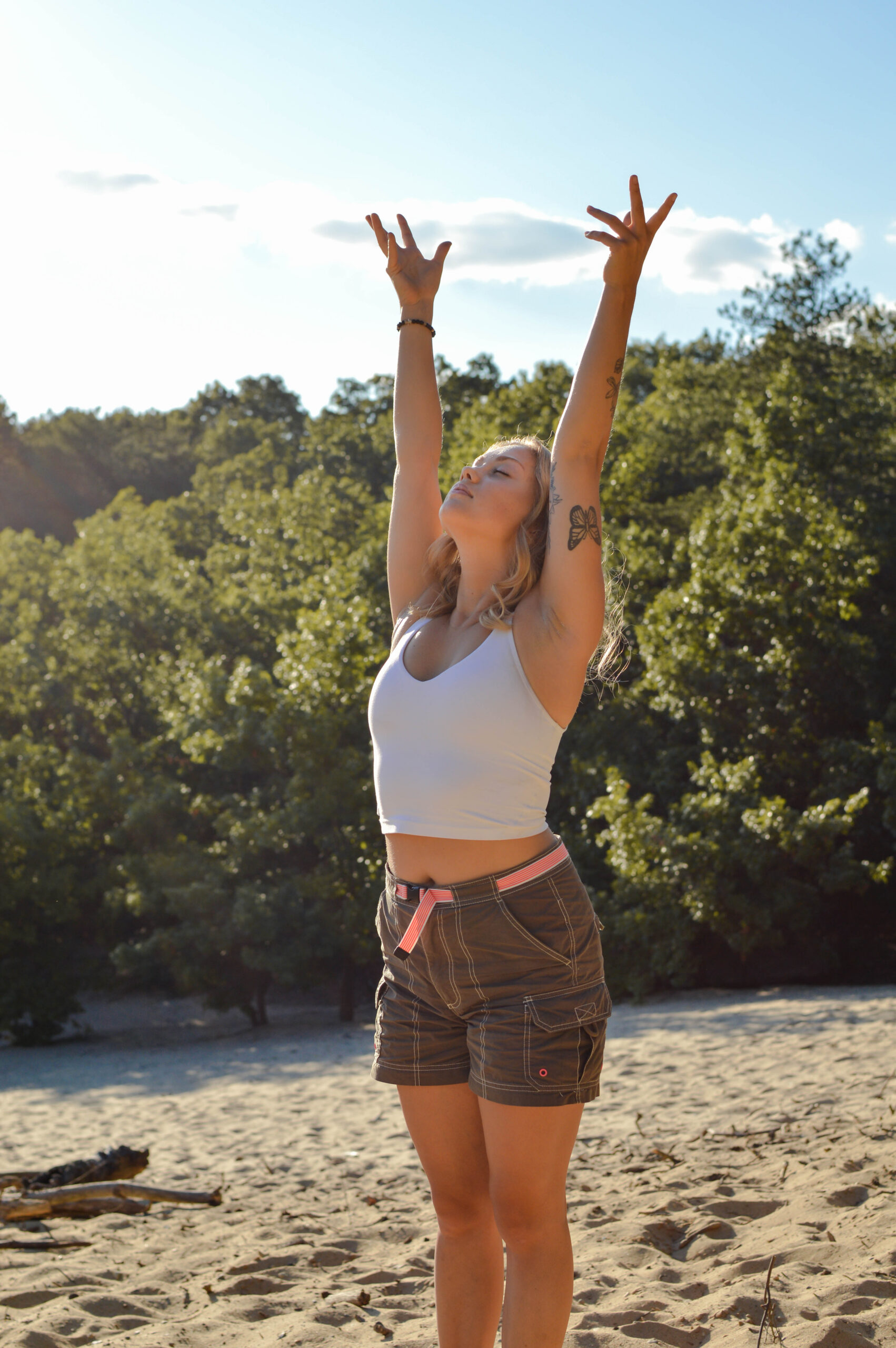 Sydney Jansma Kleis yoga teacher